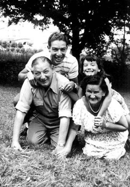 Sid,Julie,Joanie,Ruth